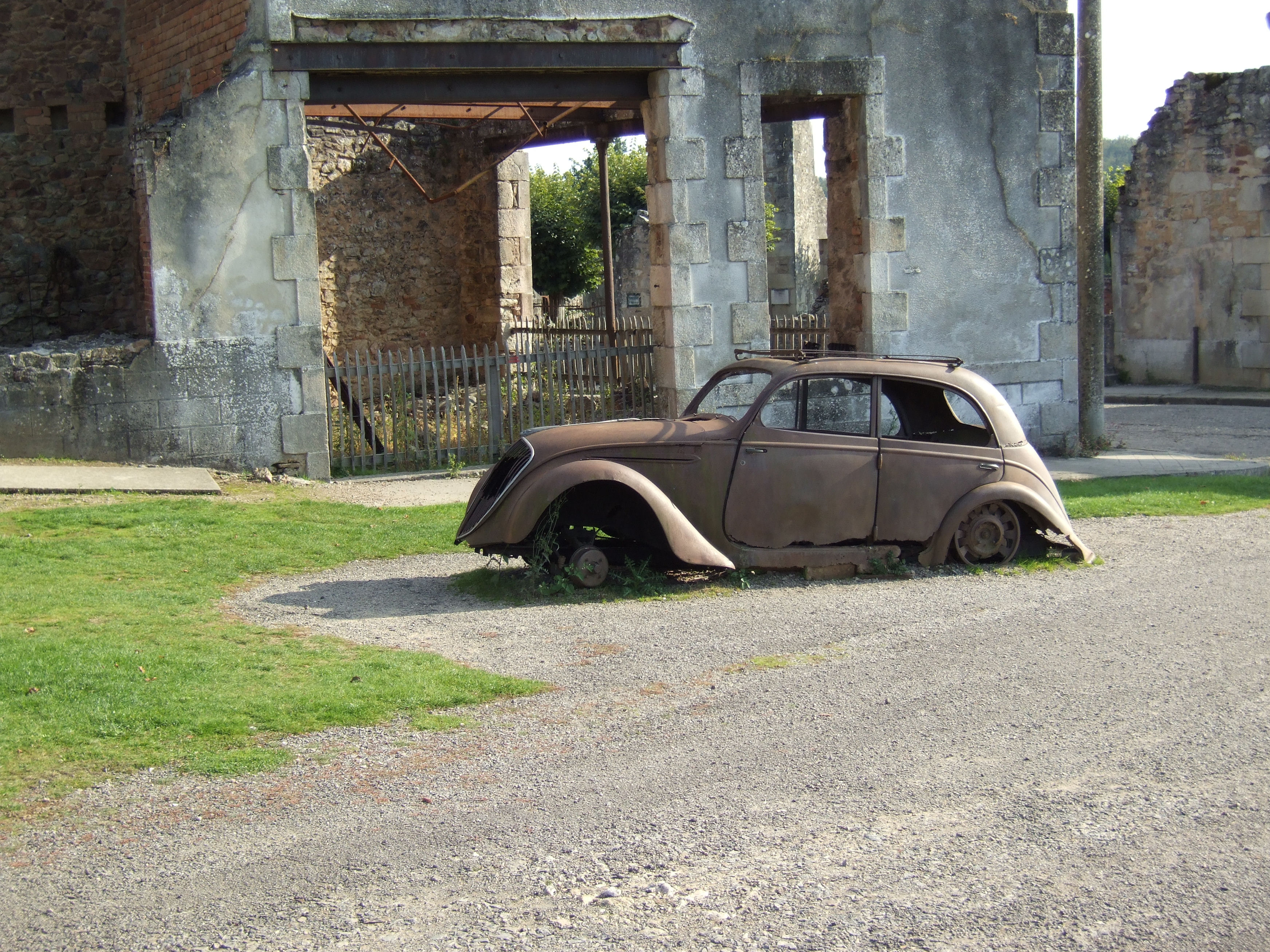 The car of Doctor Desourteaux on the Champ de Foire in Oradour