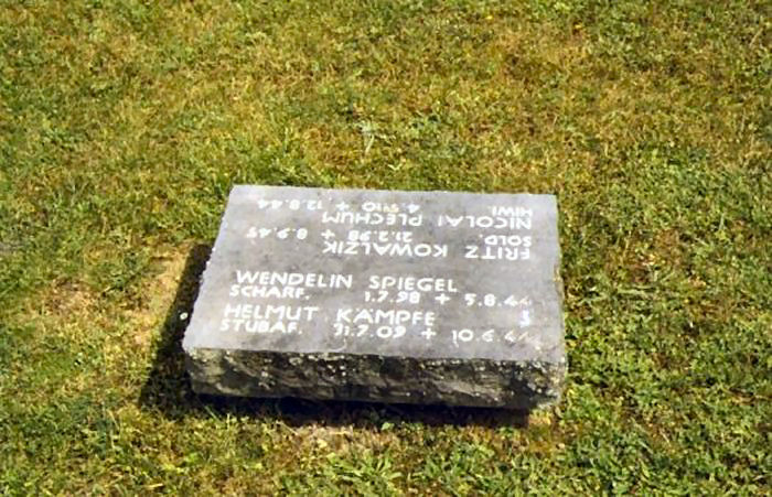 Grave of Helmut Kämpfe