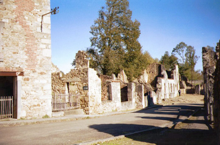 Lorraine refugees school in Oradour